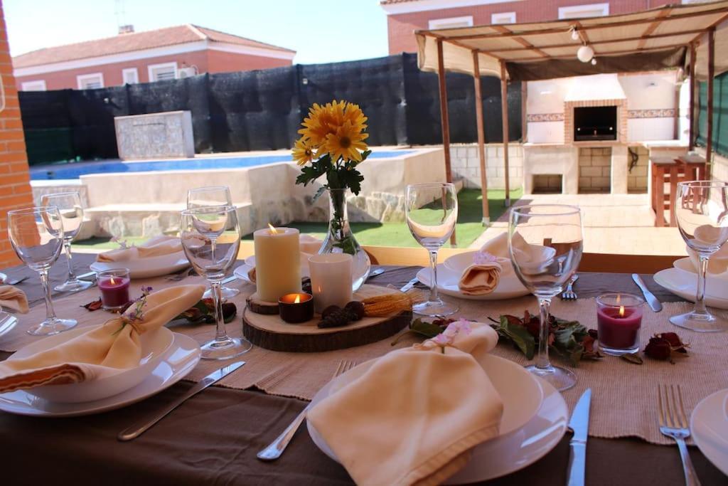 הוילה Barcience La Casa De Taramona, Cerca De Puy Du Fou מראה חיצוני תמונה